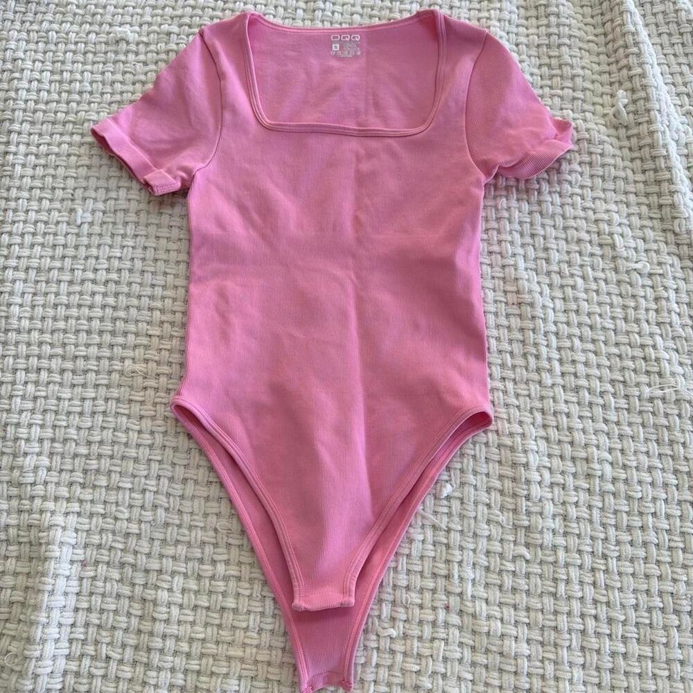 Oqq Women's Pink Bodysuit